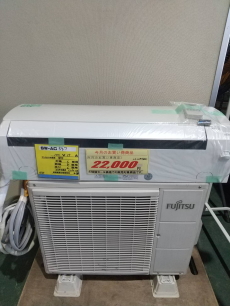 FIJITSU2014年製2.2kWエアコン(100V)