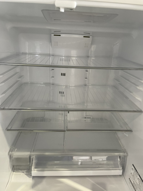 R-F48M3冷蔵庫の冷蔵室